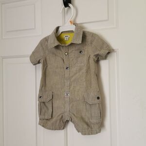 3/$15 Mexx jumpsuit size 0-3 m